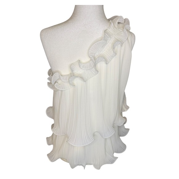 LUSH Ivory One Shoulder Ruffle Tiered Pleated Blouse Top Size Small NWT - Picture 3 of 8